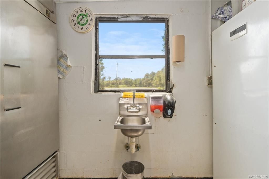 12323 E Gulf To Lake Hwy, Inverness, FL 34450